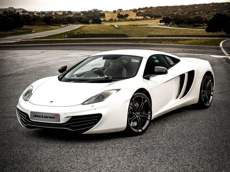  McLaren MP4-12C 2011 года  (UK) (фото 10 из 15)